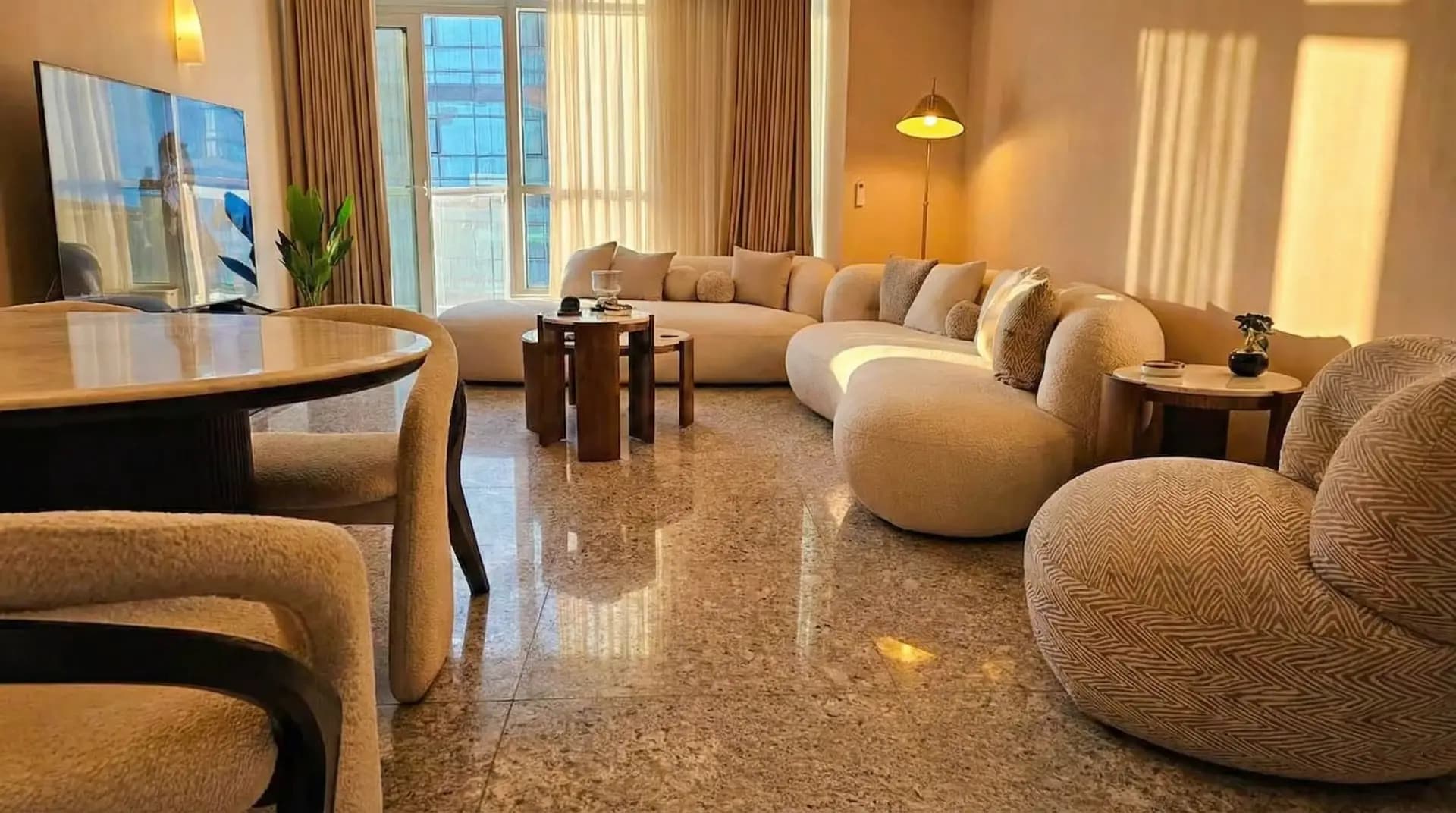 Hilton Maadi apartment lounge with Nile view