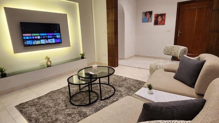 1BR Airbnb Downtown Cairo Qasr El Nil – G501 — furnished entire rental unit in Downtown & Arabesque