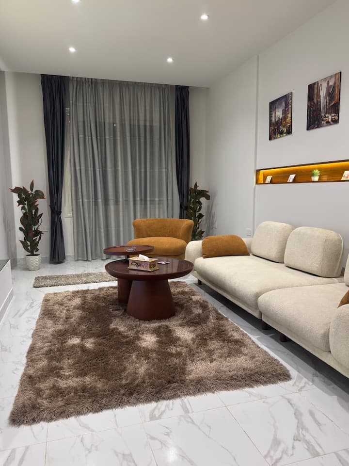 1BR Airbnb Downtown Cairo Qasr El Nil – B607 — furnished entire rental unit in Downtown & Arabesque
