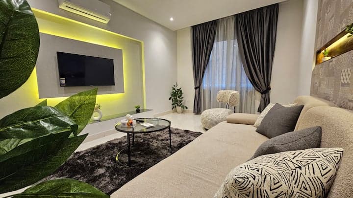1BR Airbnb Downtown Cairo Qasr El Nil – B407 — furnished entire rental unit in Downtown & Arabesque